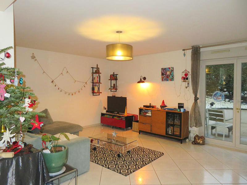 Appartement - 102 m² - 5 pièces