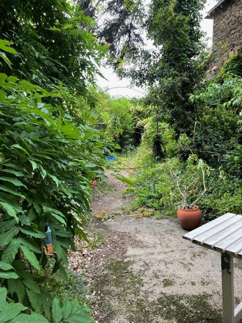 Maison ancienne - 317 m² - 11 pièces