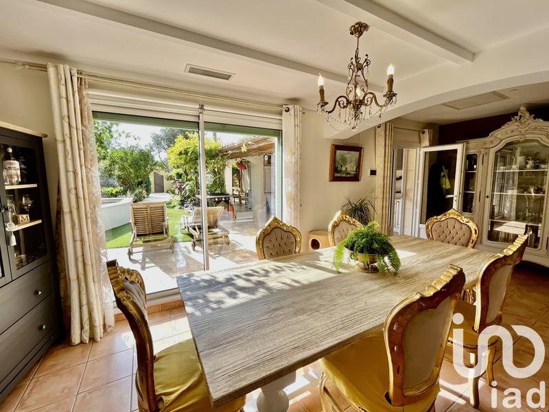 Maison - 200 m² - 6 pièces