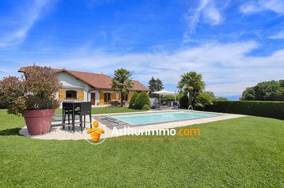 Maison - 181 m² - 6 pièces