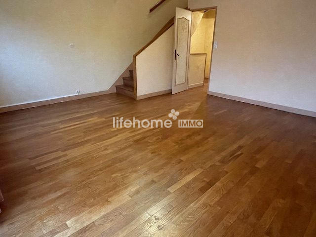 Maison traditionnelle - 81 m² - 4 pièces