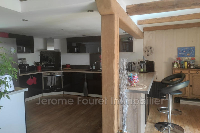Maison - 98 m² - 5 pièces
