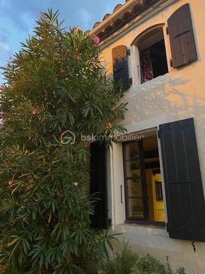 Maison - 143 m² - 5 pièces