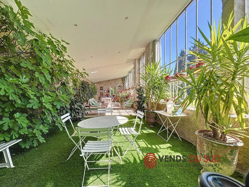 Viager - Demeure - 223 m² - 6 pièces