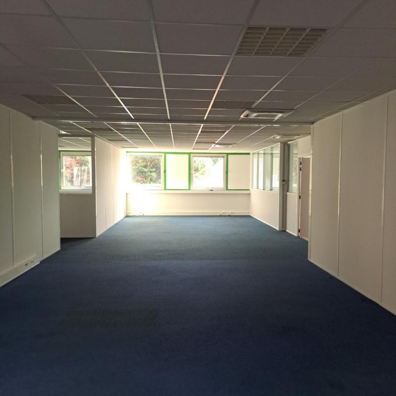 Bureau - 296 m²