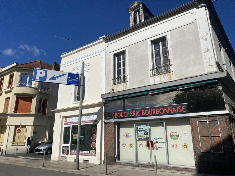 Appartement - 120 m² - 5 pièces