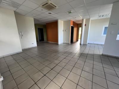 Bureau - 211 m²