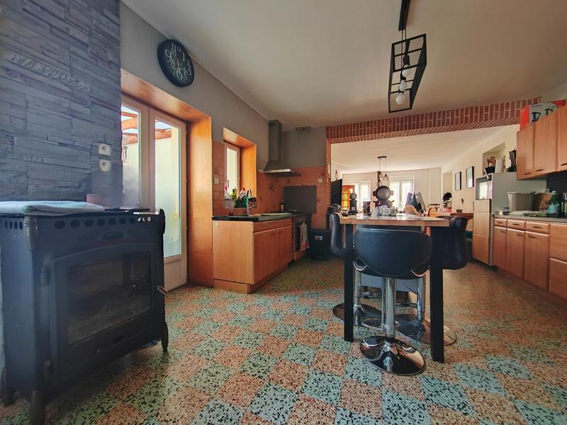 Maison - 147 m² - 7 pièces