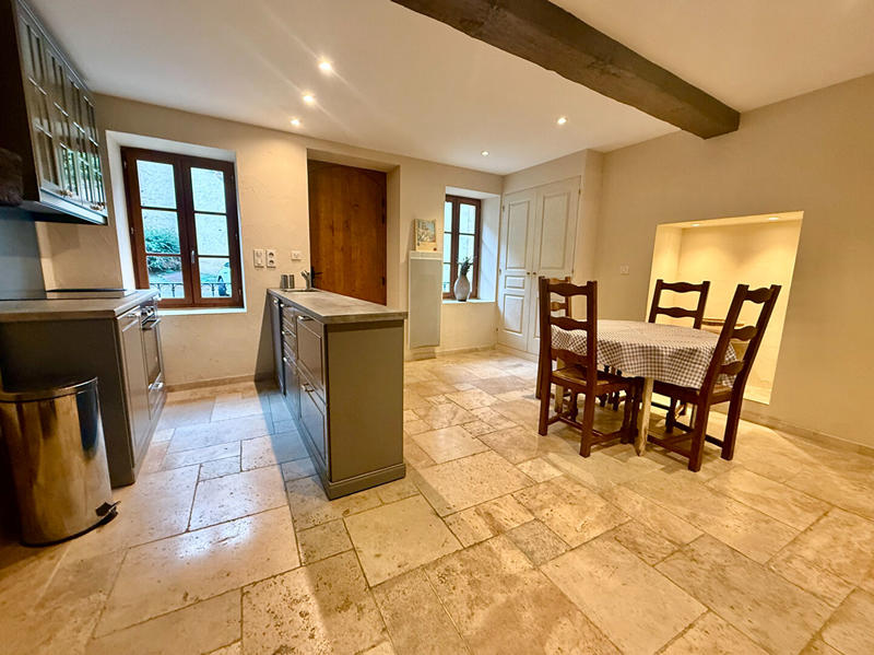 Maison - 131 m² - 5 pièces