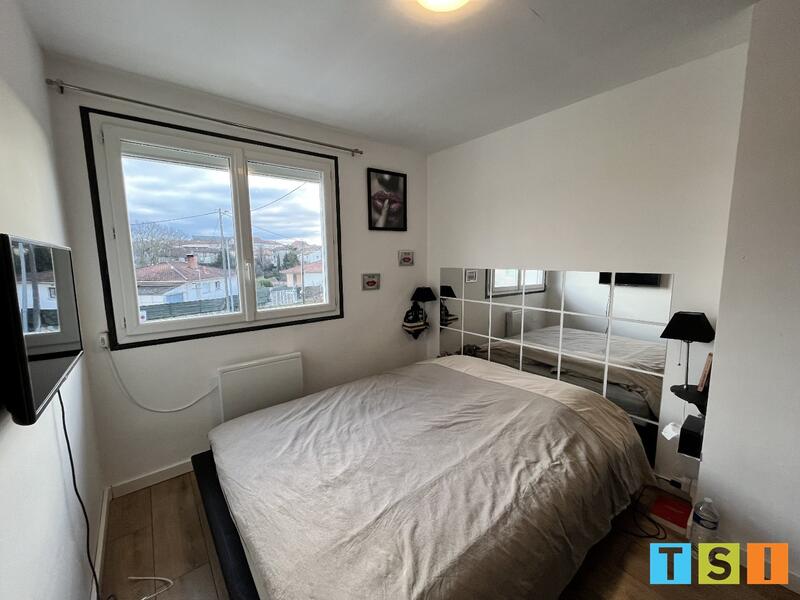 Maison - 77 m² - 5 pièces