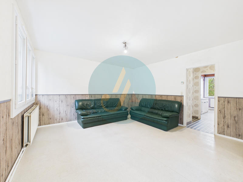 Appartement - 81 m² - 5 pièces