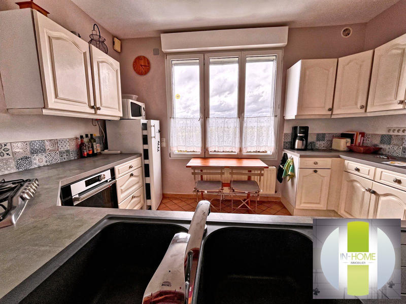 Maison - 272 m² - 2 pièces