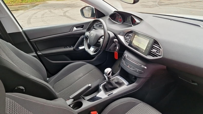 Peugeot 308 bluehdi 130ch ss bvm6 active business