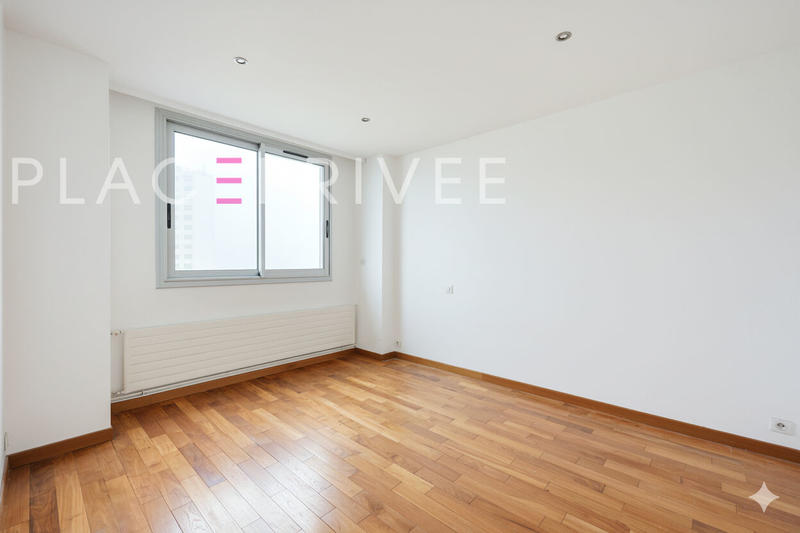 Appartement - 96 m² - 4 pièces