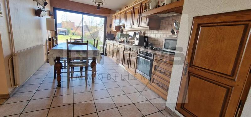 Maison - 317 m² - 8 pièces