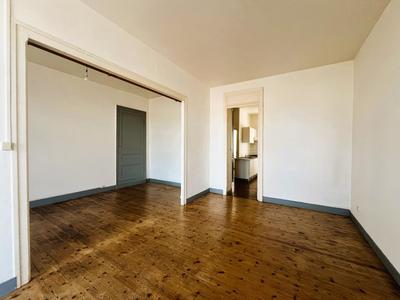 Local commercial - 44 m² - 3 pièces