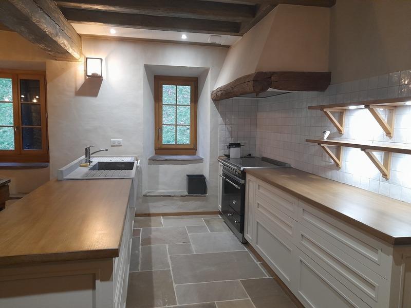 Propriété - 220 m² - 8 pièces