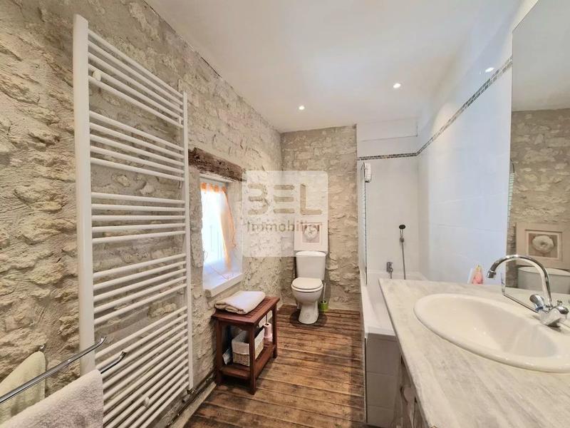 Maison de village - 82 m² - 3 pièces