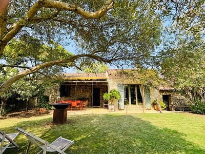 Maison - 110 m² - 6 pièces