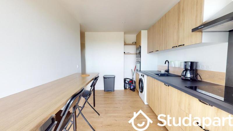 Chambre - 10 m² - 1 pièce