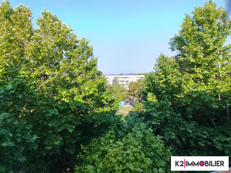 Appartement - 65 m² - 4 pièces