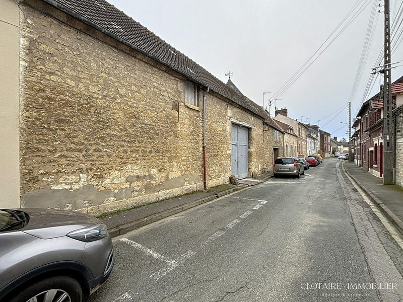 Ferme - 750 m² - 5 pièces