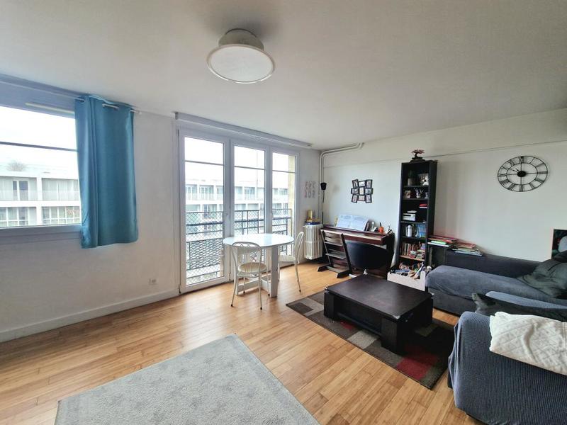 Appartement - 90 m² - 4 pièces