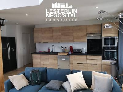 Duplex - 12 m² - 1 pièce