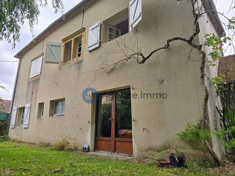 Maison ancienne - 273 m² - 9 pièces