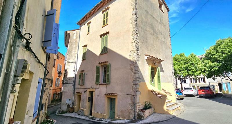 Maison de village - 210 m² - 6 pièces