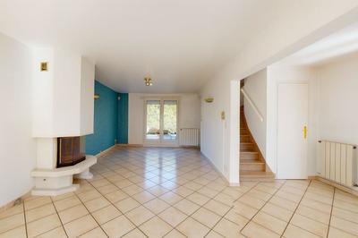 Maison - 115 m² - 4 pièces