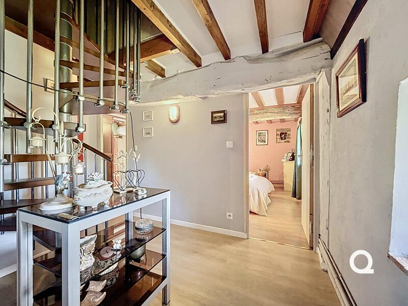 Maison - 167 m² - 6 pièces