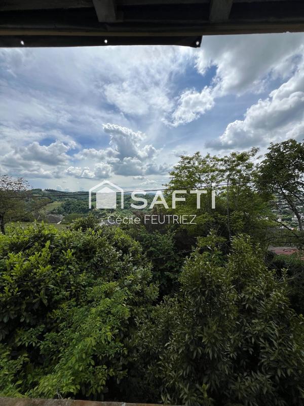 Maison - 150 m² - 5 pièces