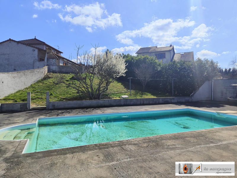 Maison - 179 m² - 4 pièces