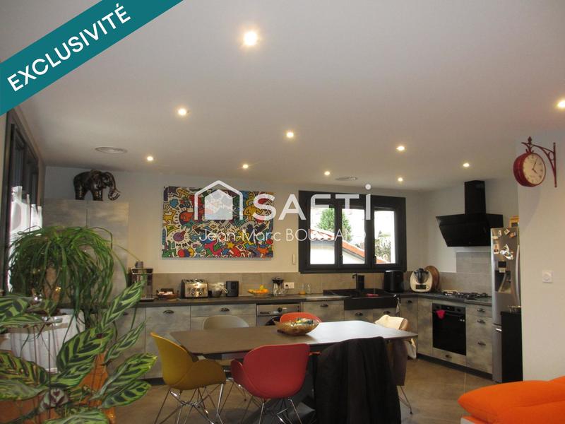 Maison de ville - 83 m² - 5 pièces