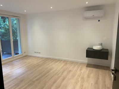 Local commercial - 18 m²