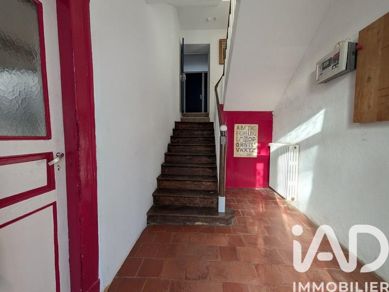 Maison - 302 m² - 12 pièces