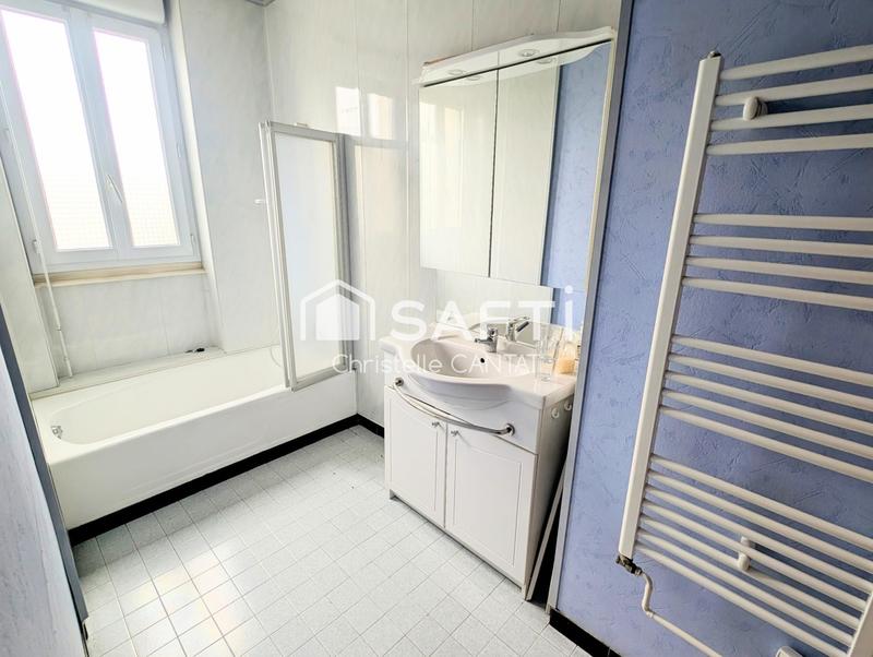 Maison - 128 m² - 7 pièces