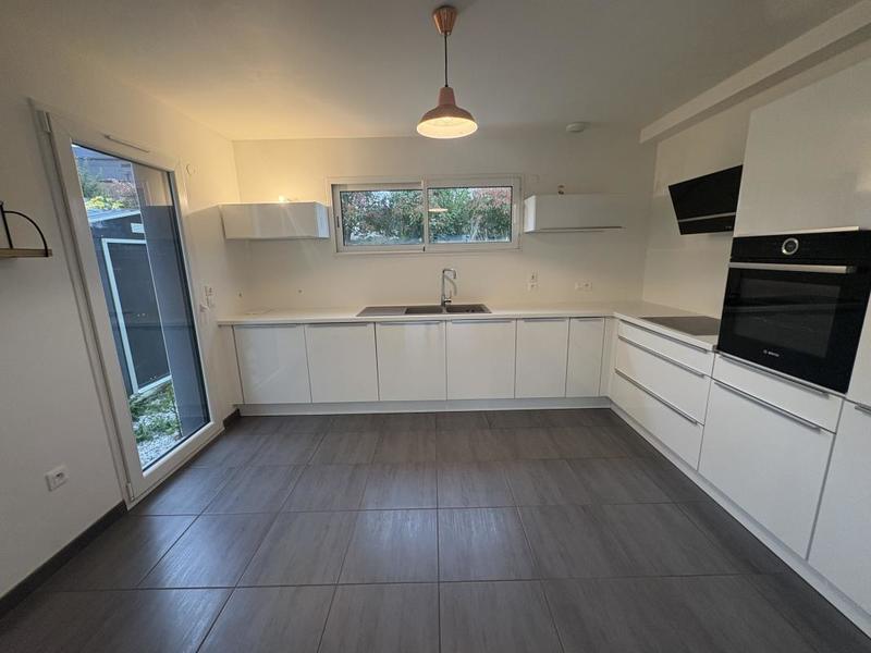 Maison - 126 m² - 6 pièces