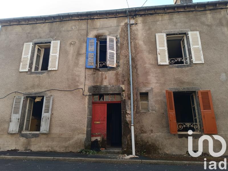 Maison - 220 m² - 10 pièces