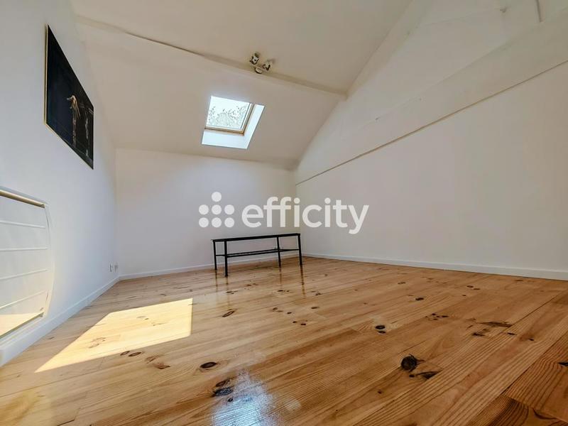 Maison - 175 m² - 6 pièces