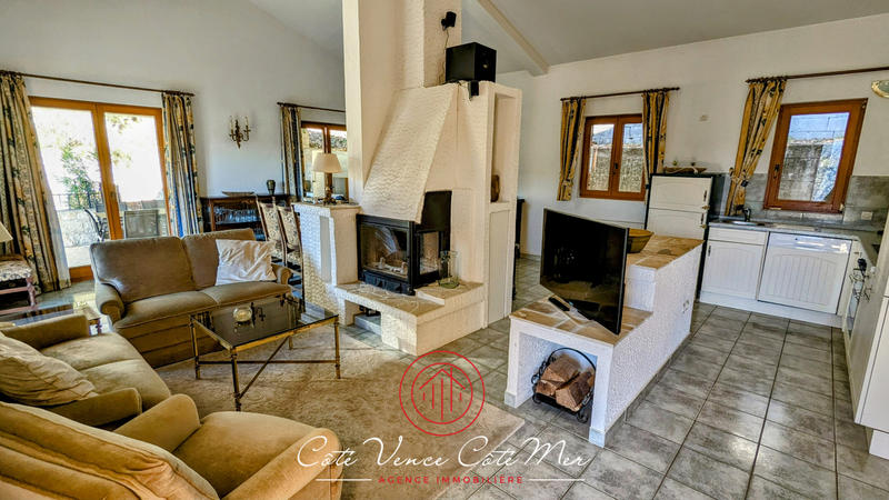 Maison - 257 m² - 9 pièces