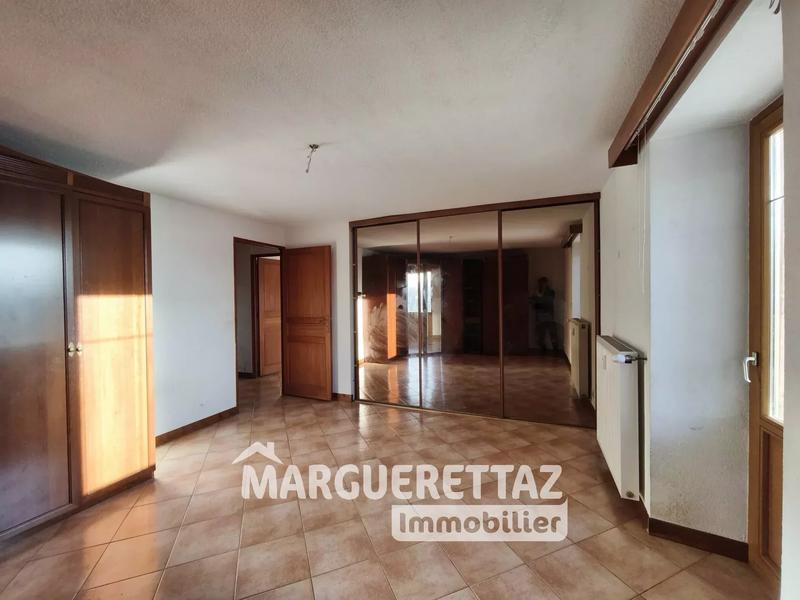 Appartement - 119 m² - 4 pièces