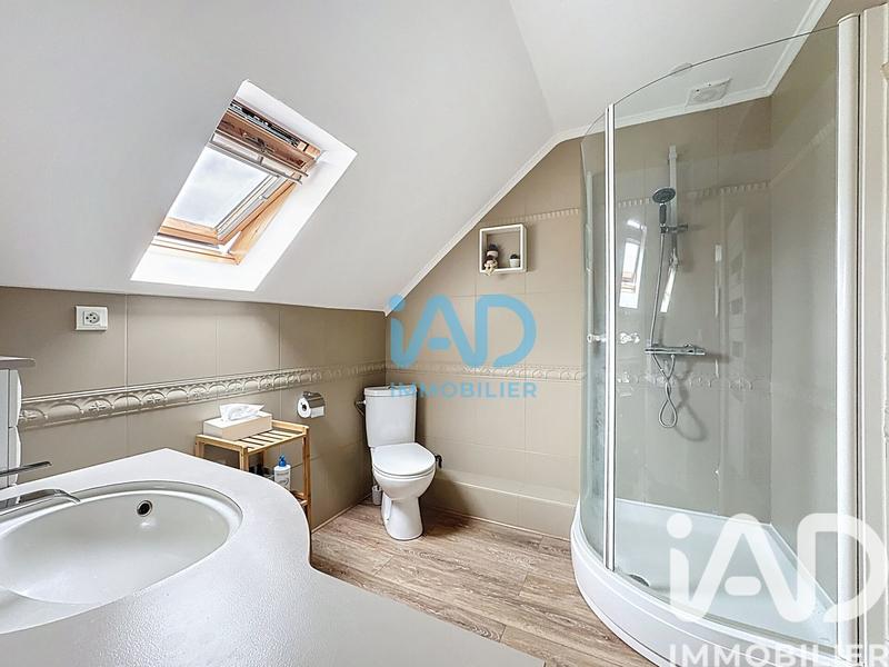 Maison - 96 m² - 4 pièces