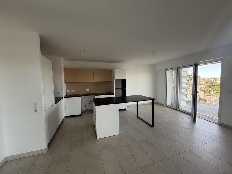 Appartement - 79 m² - 3 pièces