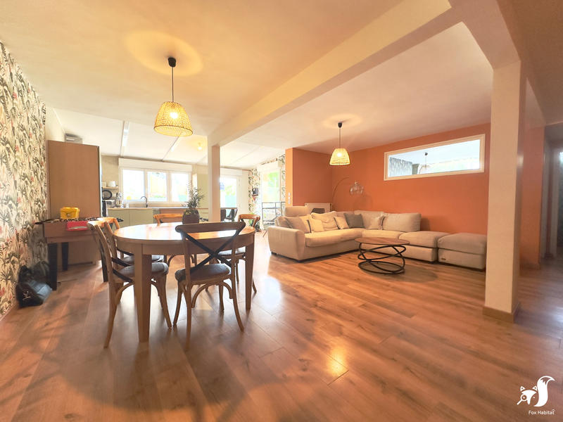 Appartement - 102 m² - 4 pièces