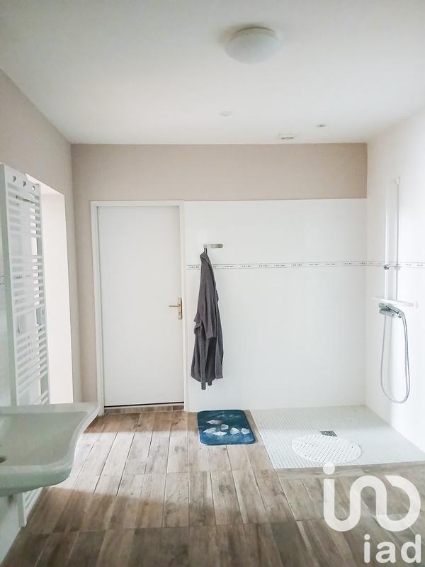 Maison - 187 m² - 6 pièces