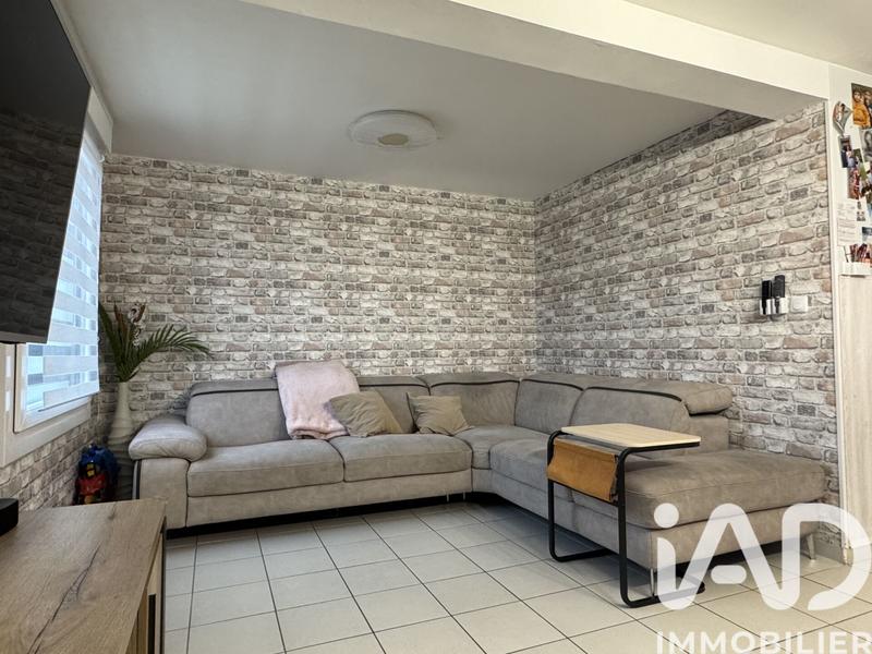 Maison - 95 m² - 5 pièces