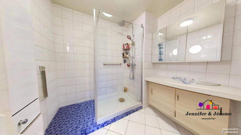 Appartement - 86 m² - 4 pièces