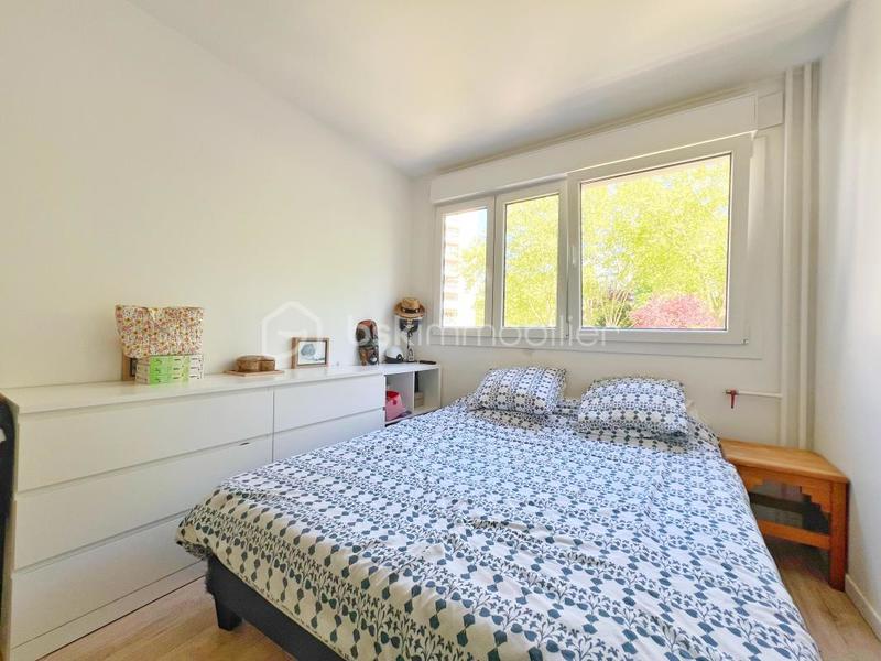 Appartement - 95 m² - 5 pièces